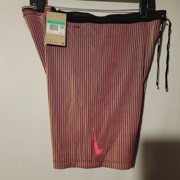 Nike Other - Nike Dri-FIT ADV AeroSwift Men’s 1/2 Racing Tights Pink Size XL DM4622-016